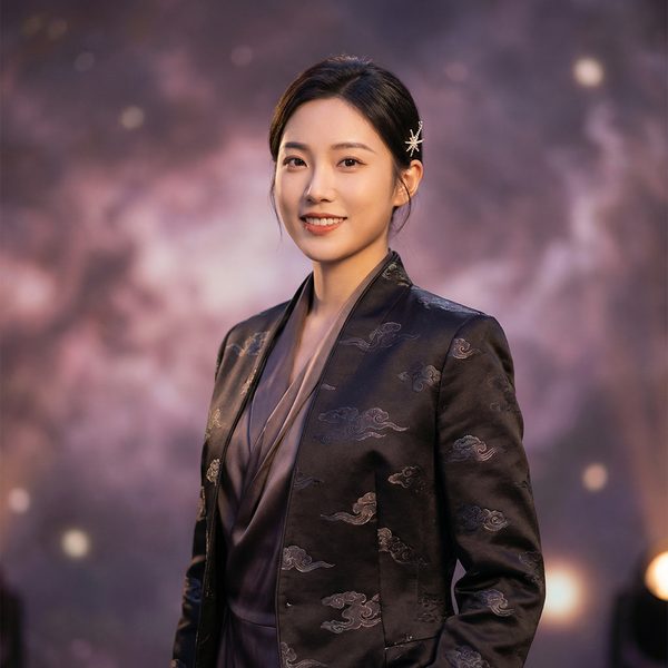 抖阴演员顾问沈月华